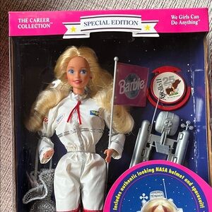 Barbie Career Collection Astronaut Doll with White Suit 1994